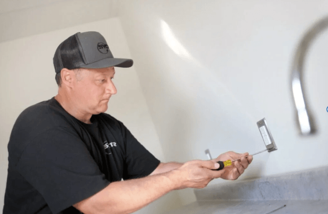 When to Call Electricians in North Bay (and When to Wait)