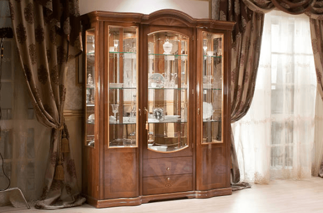 Innovative Home Organization Trends Featuring Custom Cut Glass Shelves